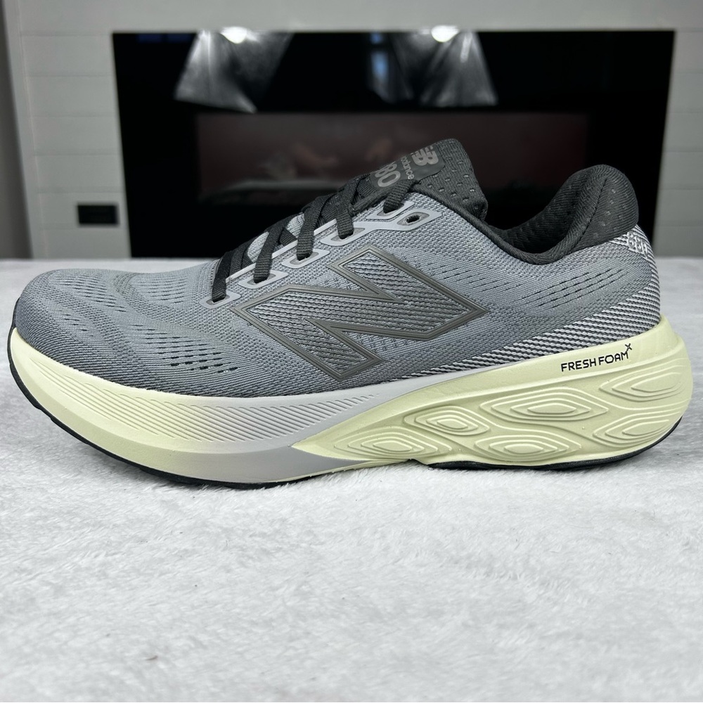 New Balance Fresh Foam X 880v15 Men's Size 10 Slate Gray Mesh Running Sneakers